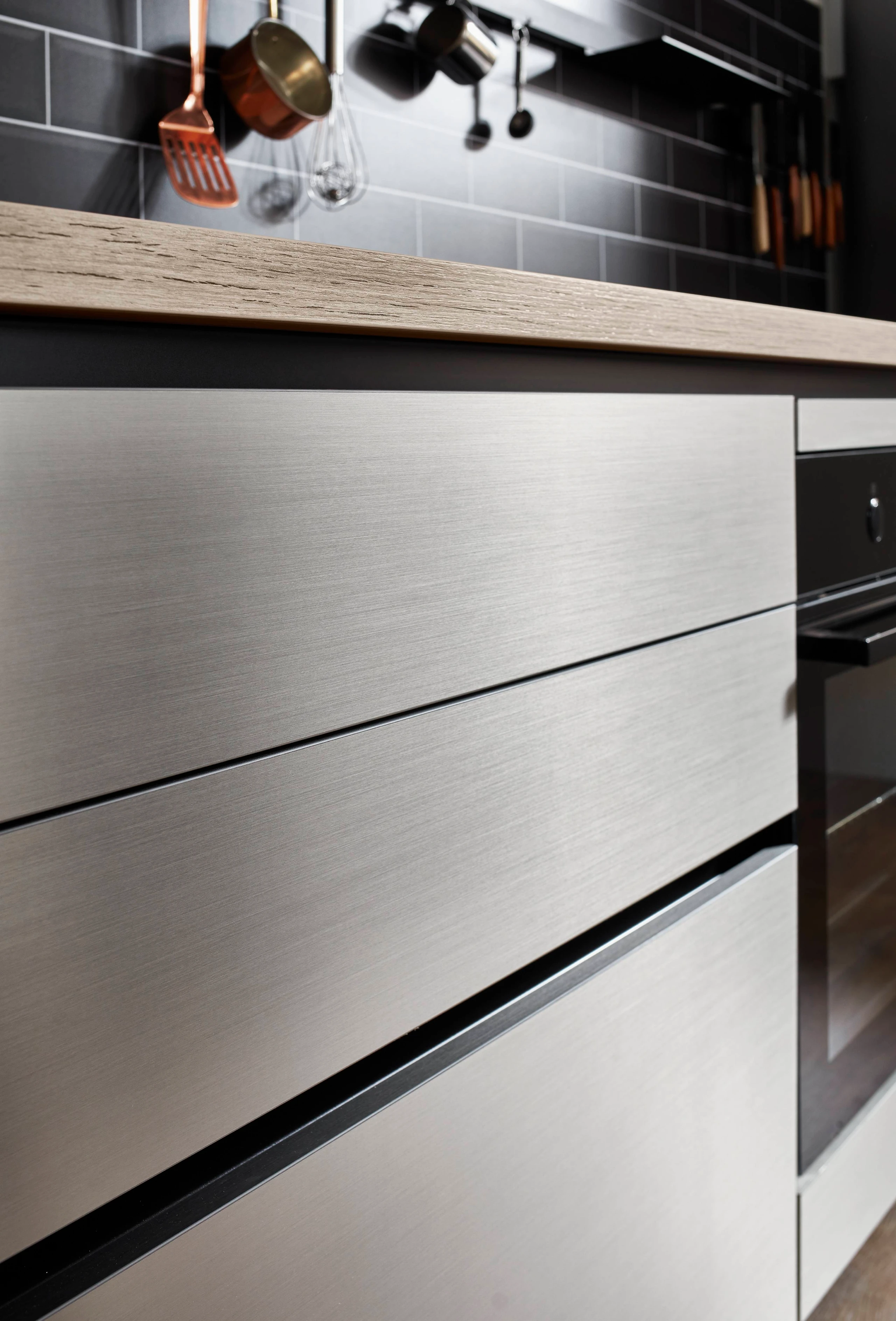 تصميم مطبخ أيكونيك المذهل